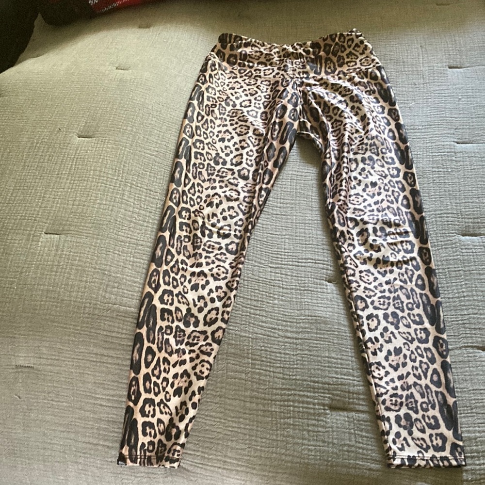 Onzie Leopard 🐆 Print Leggings!
